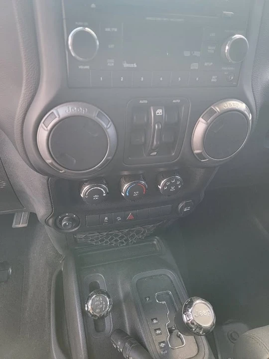 2016 Jeep JK Wrangler - Image 5 of 14