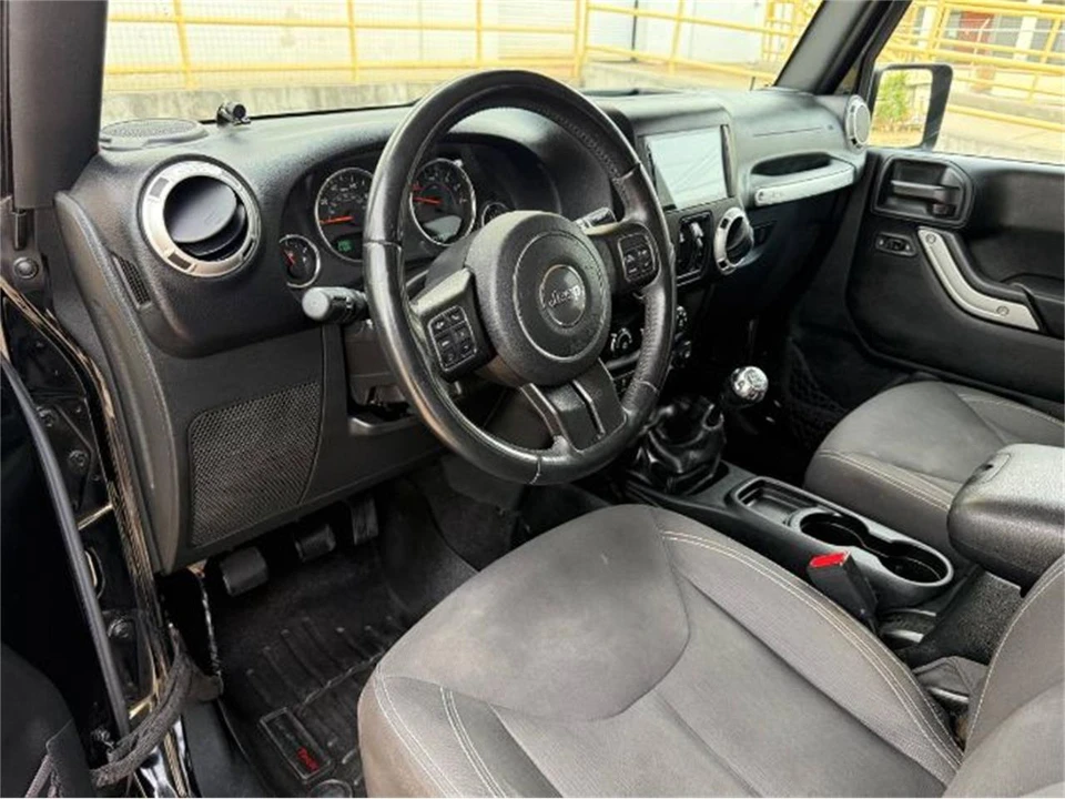 2016 Jeep JK Wrangler - Image 9 of 17
