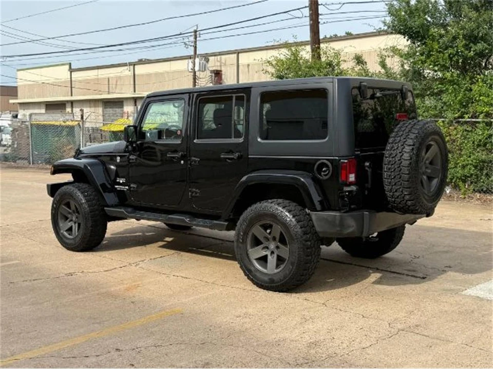 2016 Jeep JK Wrangler - Image 15 of 17