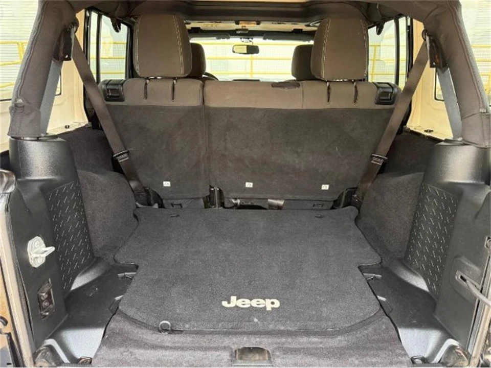 2016 Jeep JK Wrangler - Image 2 of 17