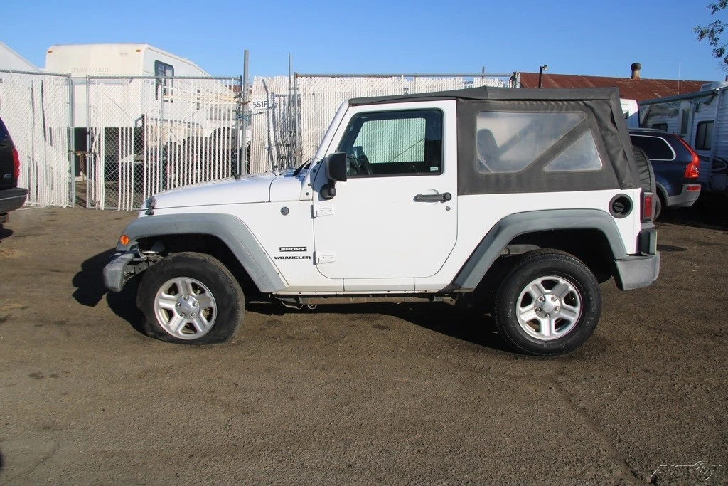 2016 Jeep JK Wrangler - Image 4 of 21