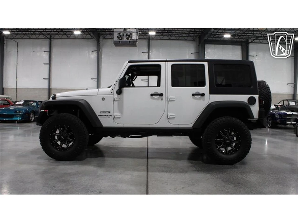 2016 Jeep JK Wrangler - Image 17 of 31