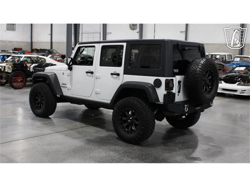 2016 Jeep JK Wrangler - Image 10 of 31