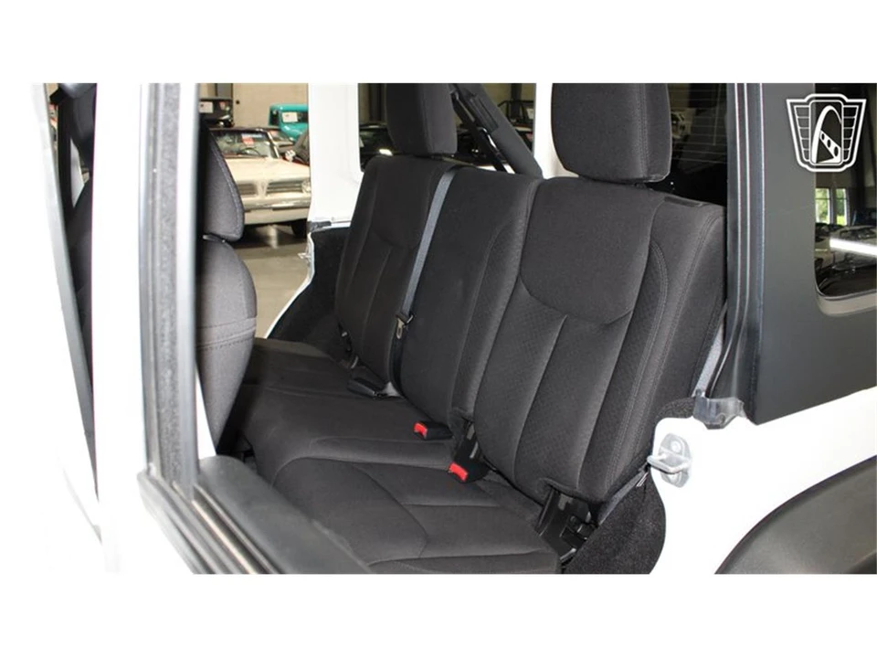 2016 Jeep JK Wrangler - Image 4 of 31