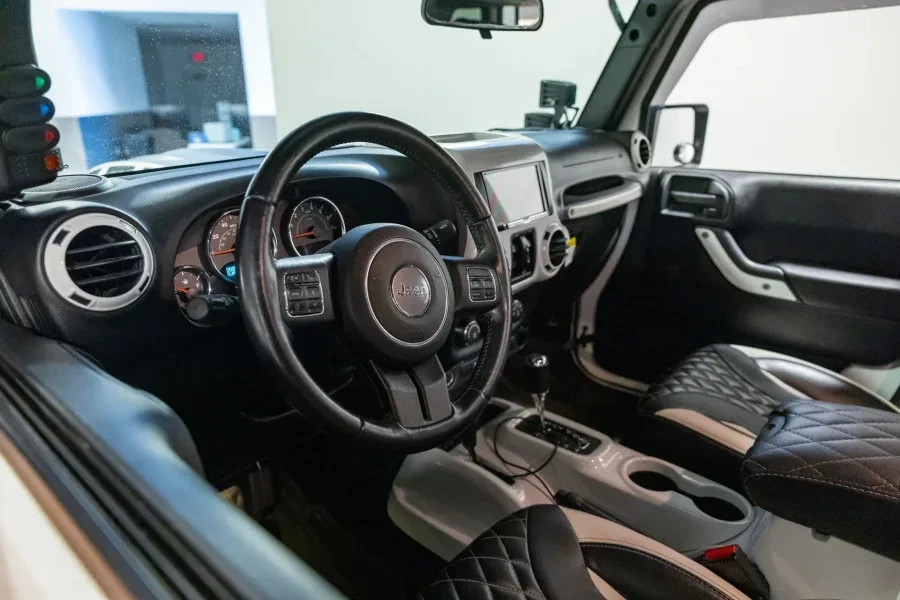 2016 Jeep JK Wrangler - Image 21 of 31