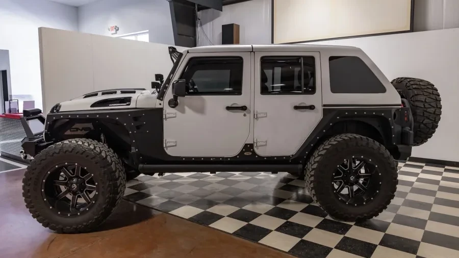 2016 Jeep JK Wrangler - Image 2 of 31