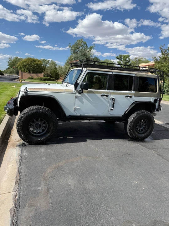 2016 Jeep JK Wrangler - Image 10 of 11