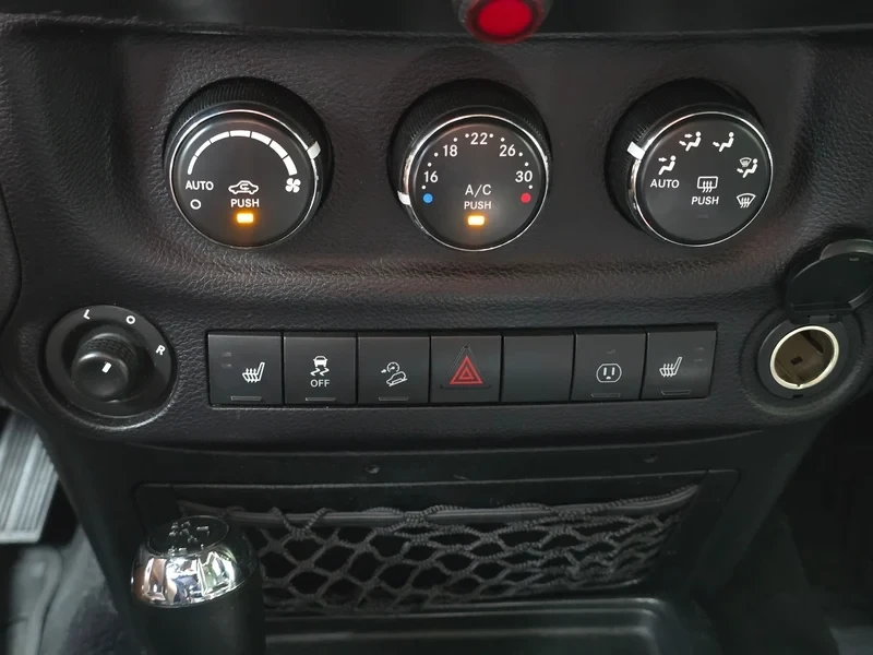 2016 Jeep JK Wrangler - Image 11 of 20