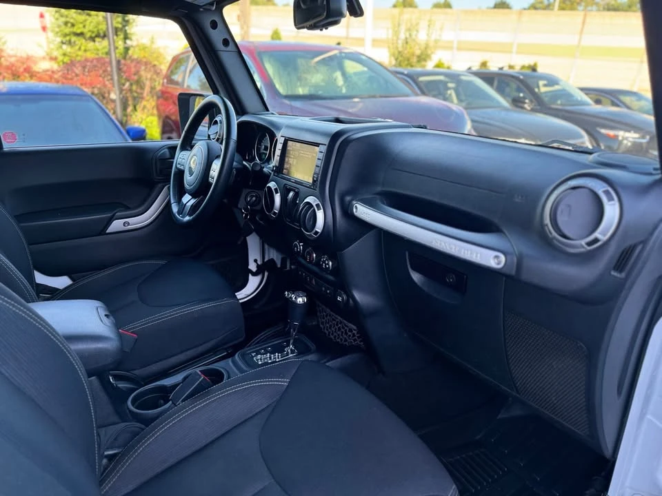 2016 Jeep JK Wrangler - Image 16 of 20