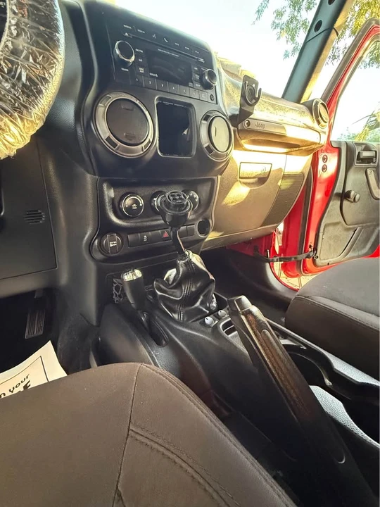 2016 Jeep JK Wrangler - Image 16 of 20