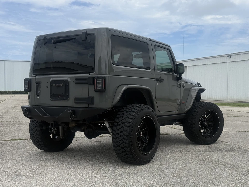2016 Jeep JK Wrangler - Image 2 of 31