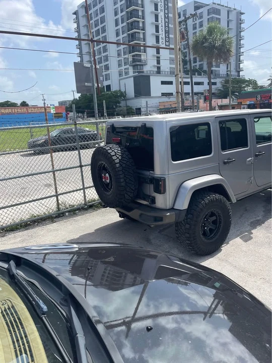 2016 Jeep JK Wrangler - Image 9 of 10
