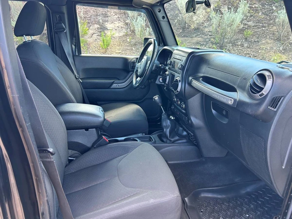 2016 Jeep JK Wrangler - Image 19 of 24