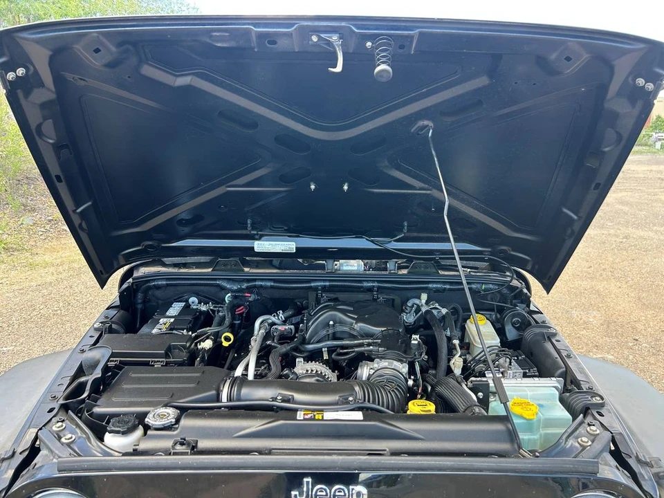 2016 Jeep JK Wrangler - Image 21 of 24