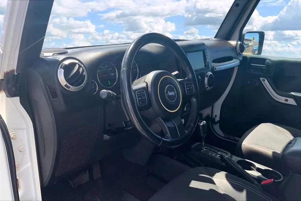 2016 Jeep JK Wrangler - Image 2 of 20