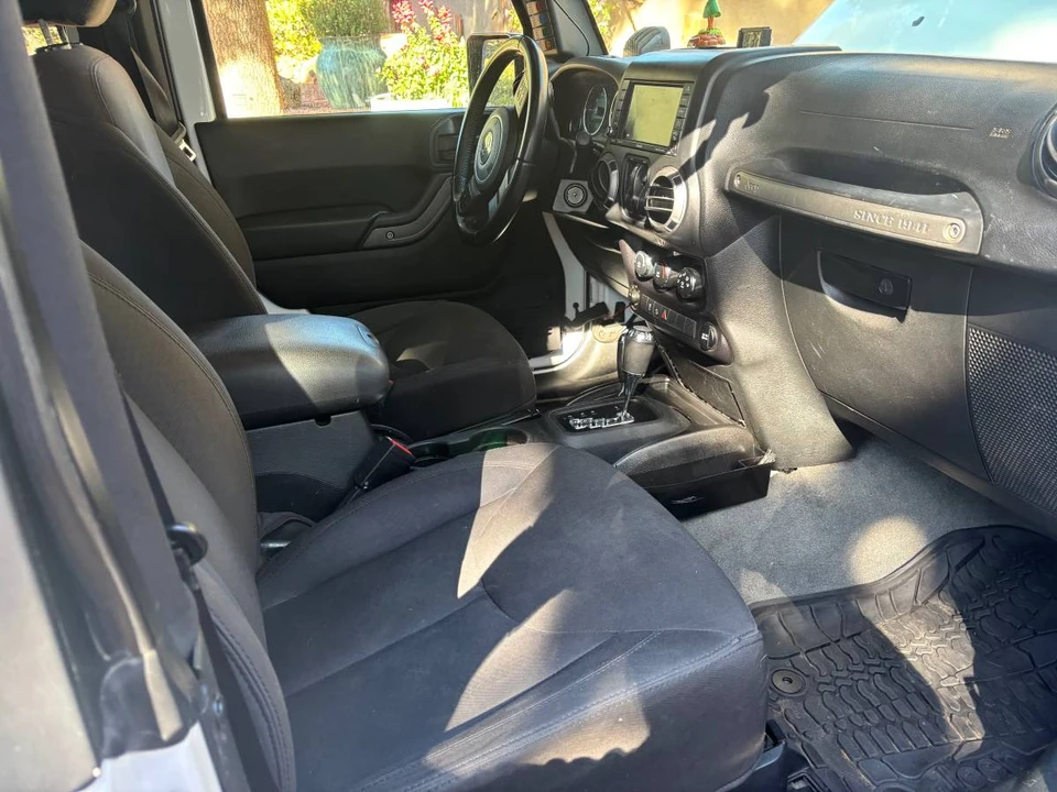 2016 Jeep JK Wrangler - Image 4 of 6