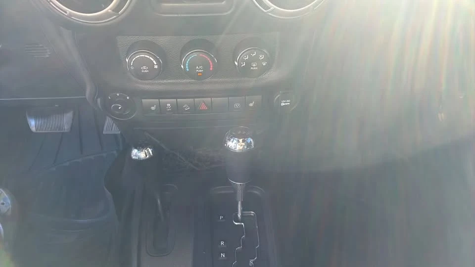 2016 Jeep JK Wrangler - Image 14 of 20