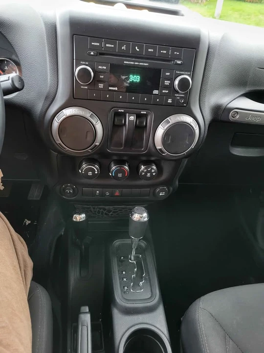 2016 Jeep JK Wrangler - Image 6 of 7