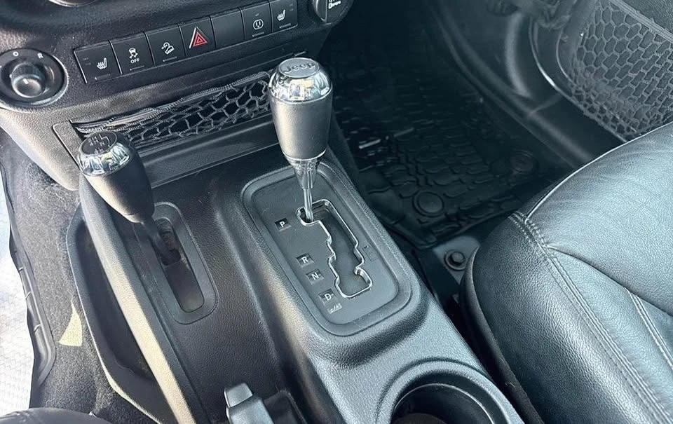 2016 Jeep JK Wrangler - Image 18 of 19