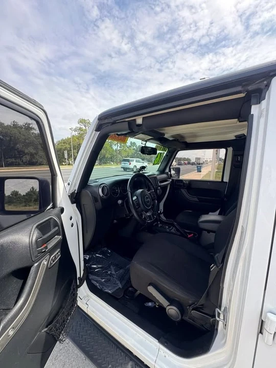 2016 Jeep JK Wrangler - Image 9 of 10