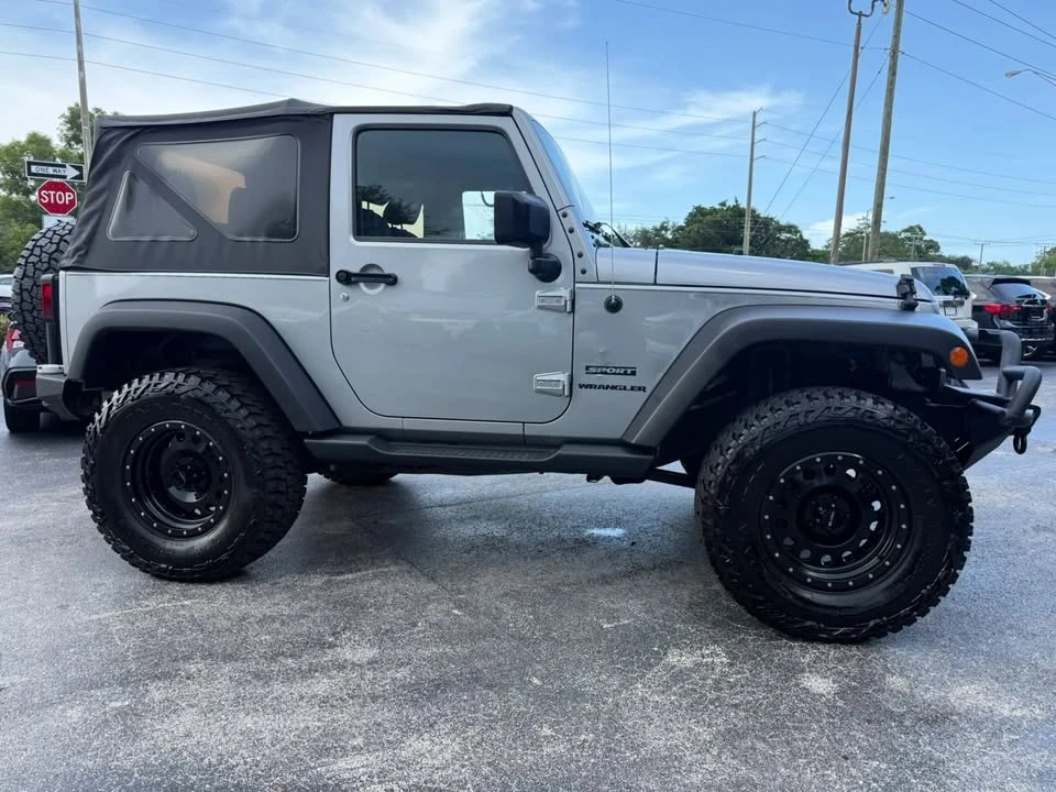 2016 Jeep JK Wrangler - Image 4 of 20