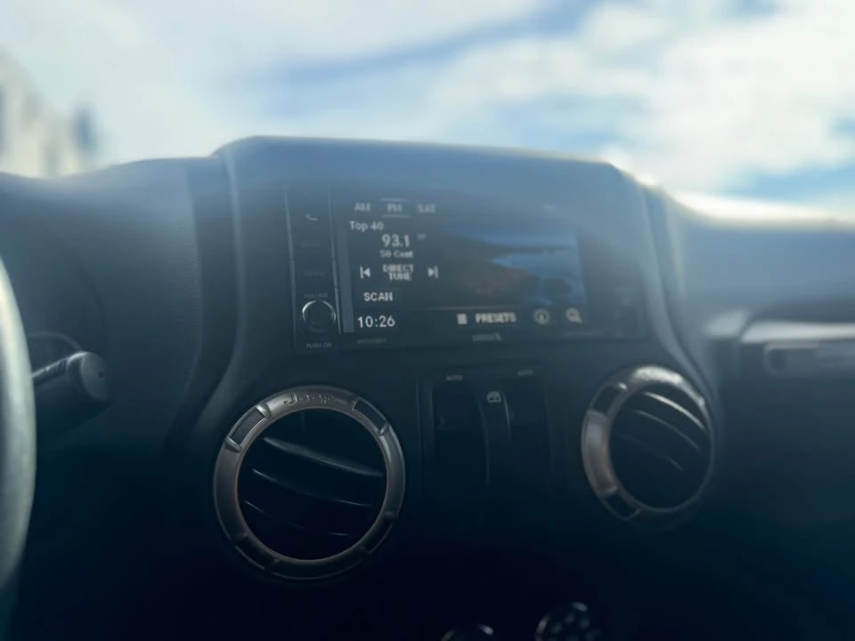 2016 Jeep JK Wrangler - Image 10 of 13