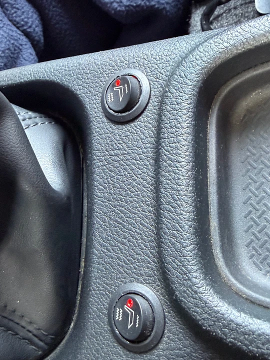 2016 Jeep JK Wrangler - Image 11 of 31