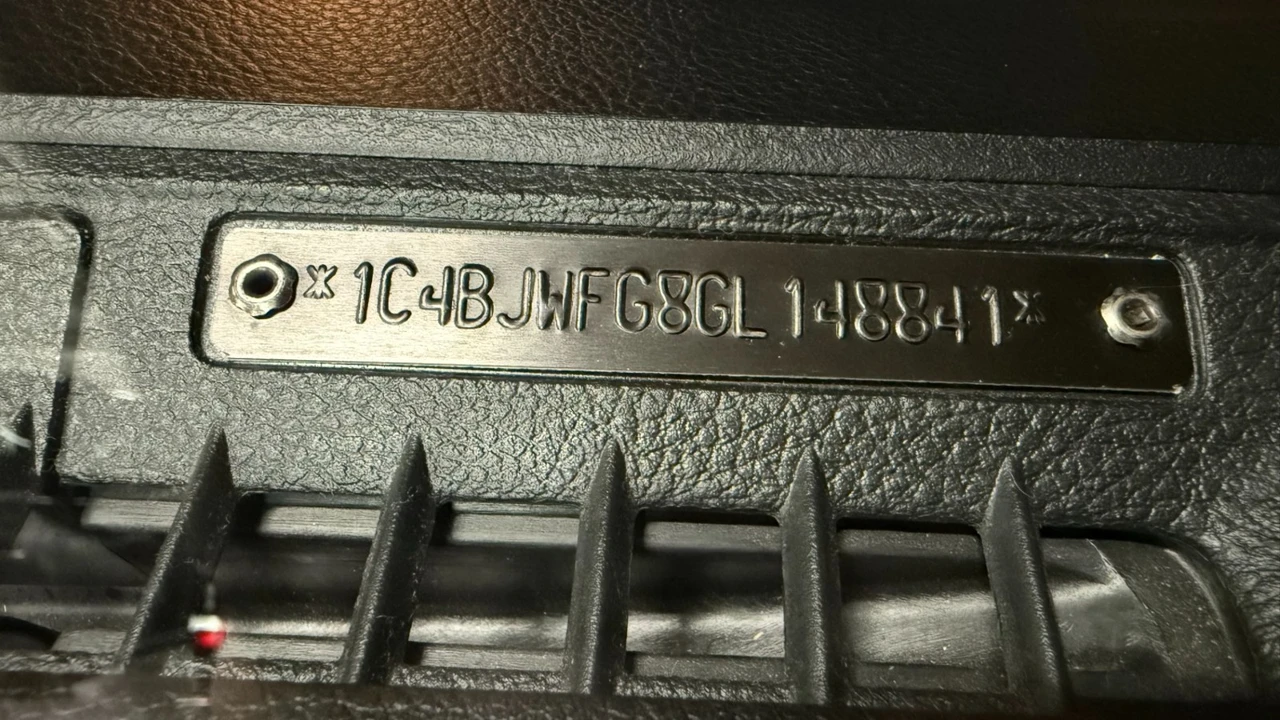 2016 Jeep JK Wrangler - Image 22 of 22
