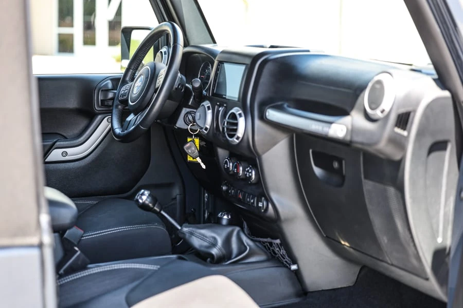 2016 Jeep JK Wrangler - Image 24 of 31