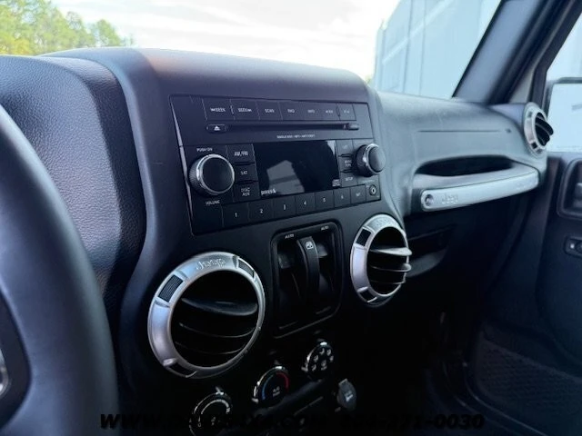 2016 Jeep JK Wrangler - Image 28 of 31