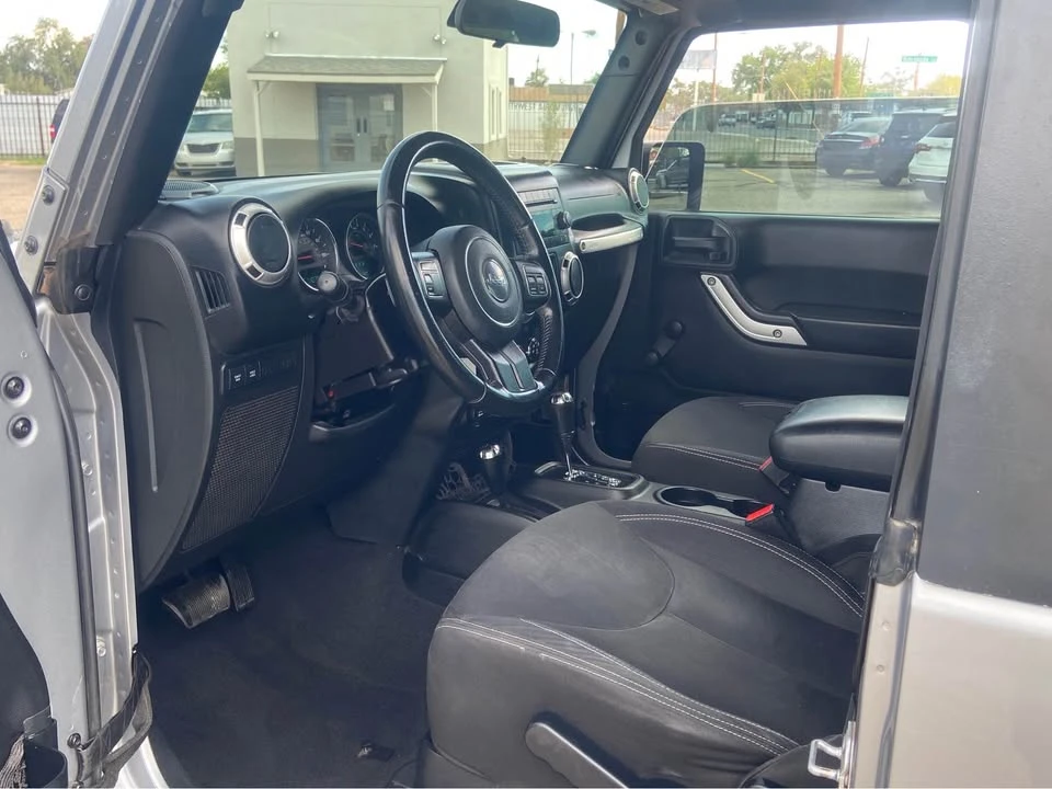 2016 Jeep JK Wrangler - Image 9 of 17