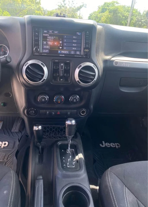 2016 Jeep JK Wrangler - Image 8 of 8