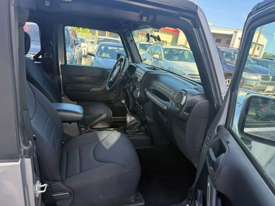 2016 Jeep JK Wrangler - Image 9 of 9