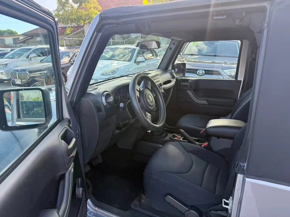 2016 Jeep JK Wrangler - Image 8 of 9