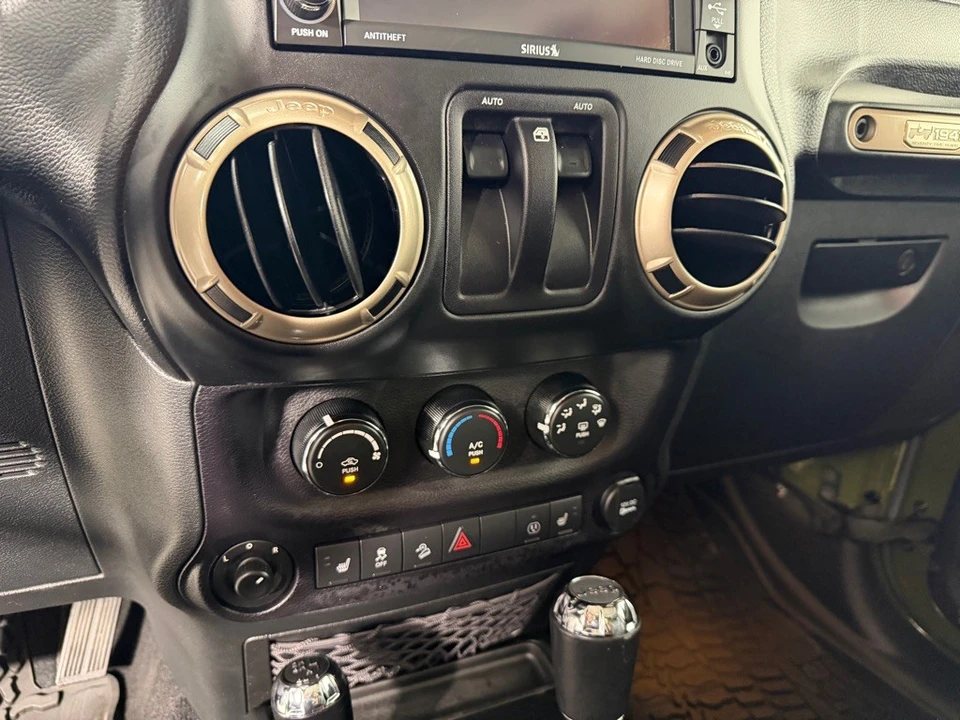 2016 Jeep JK Wrangler - Image 15 of 20