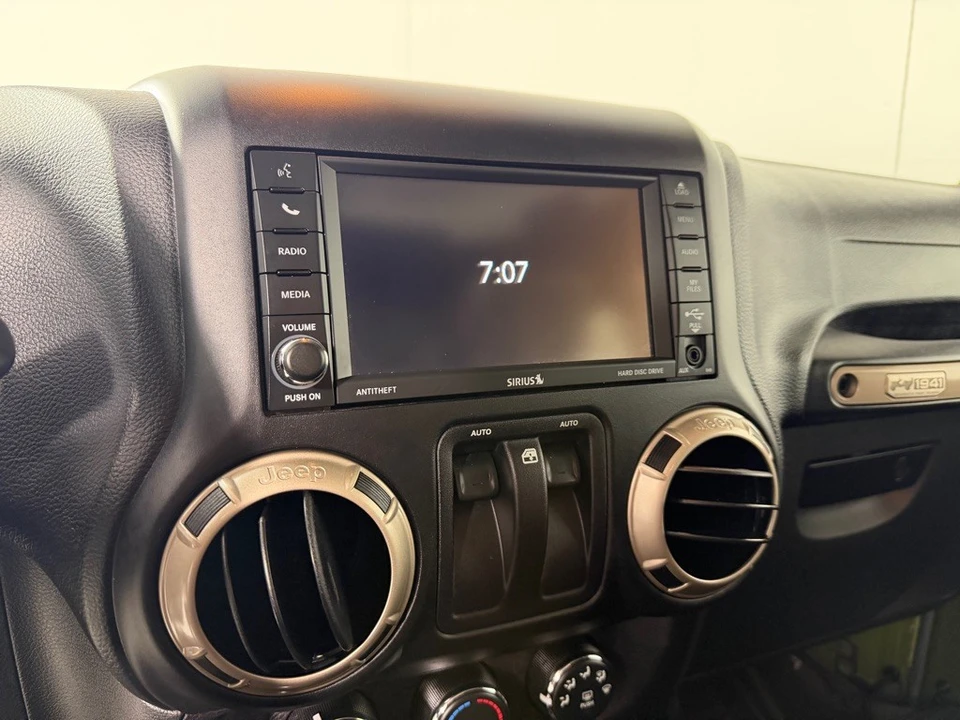 2016 Jeep JK Wrangler - Image 14 of 20