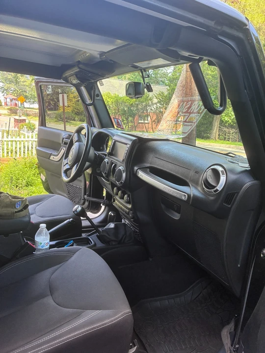 2016 Jeep JK Wrangler - Image 5 of 8
