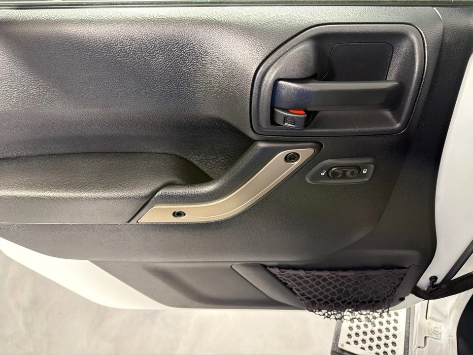 2016 Jeep JK Wrangler - Image 11 of 26