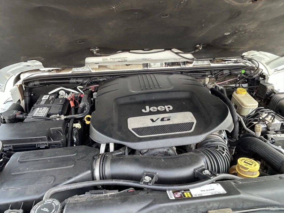 2016 Jeep JK Wrangler - Image 18 of 19