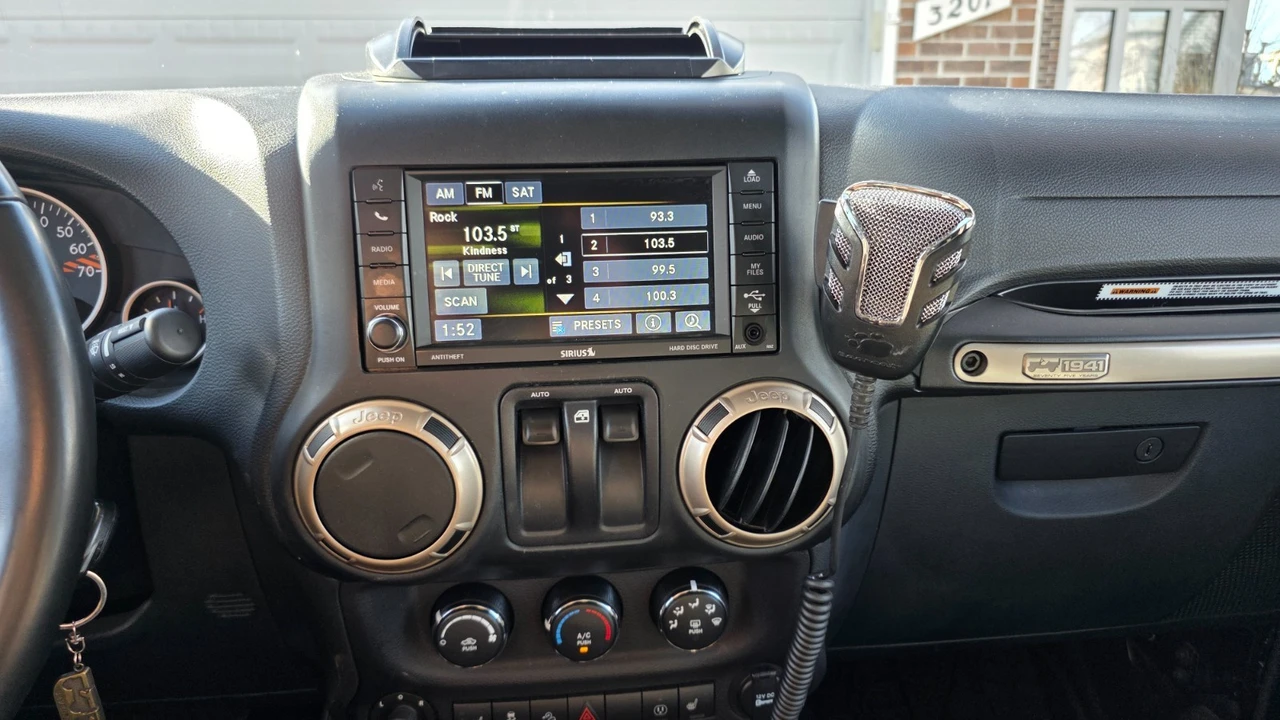 2016 Jeep JK Wrangler - Image 11 of 19