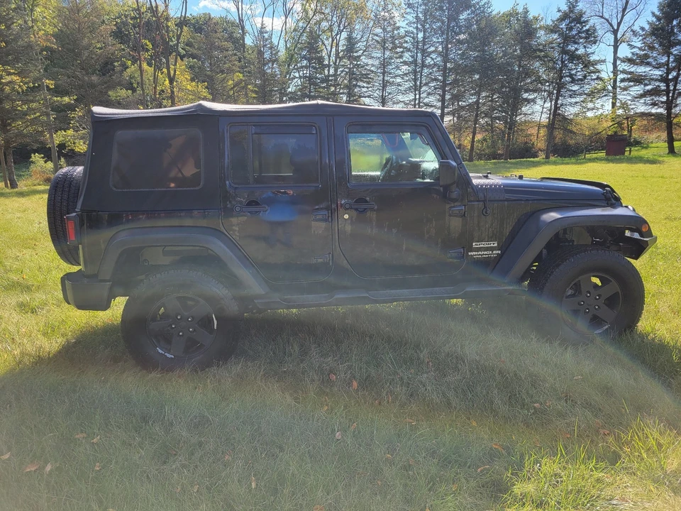 2016 Jeep JK Wrangler - Image 8 of 21