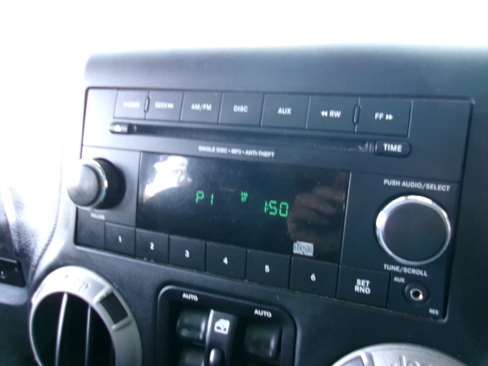 2016 Jeep JK Wrangler - Image 29 of 31