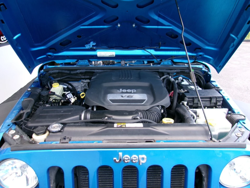 2016 Jeep JK Wrangler - Image 10 of 31