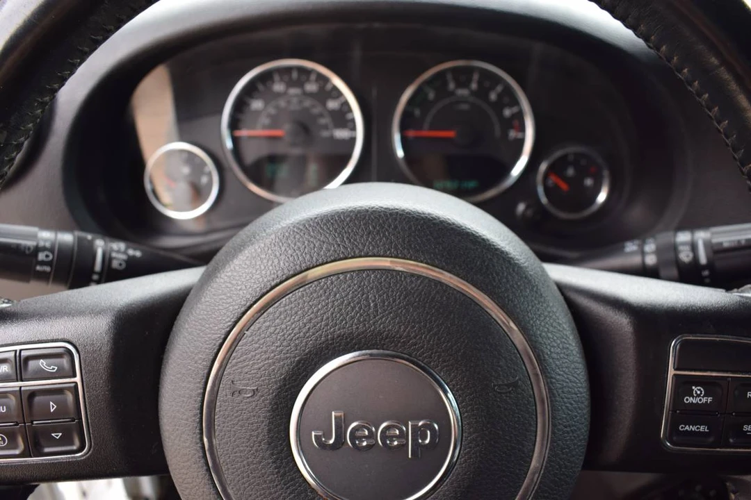 2016 Jeep JK Wrangler - Image 15 of 19