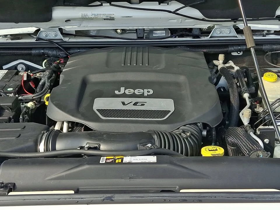 2016 Jeep JK Wrangler - Image 17 of 18