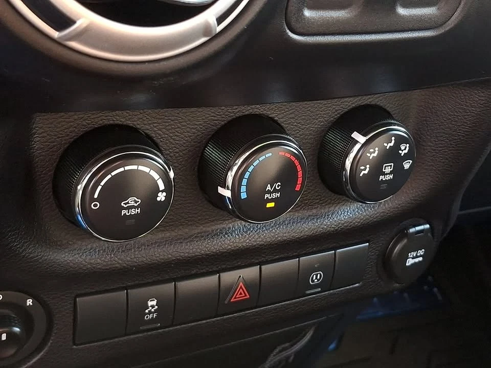 2016 Jeep JK Wrangler - Image 12 of 18