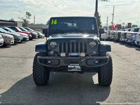 2016 Jeep Wrangler Sahara