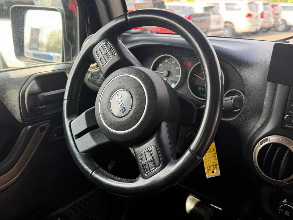 2016 Jeep JK Wrangler - Image 14 of 18