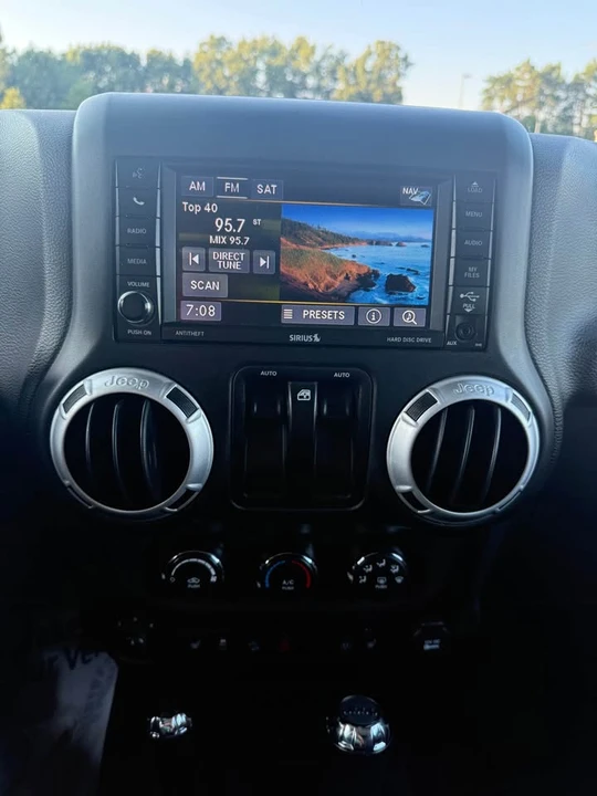 2016 Jeep JK Wrangler - Image 16 of 19