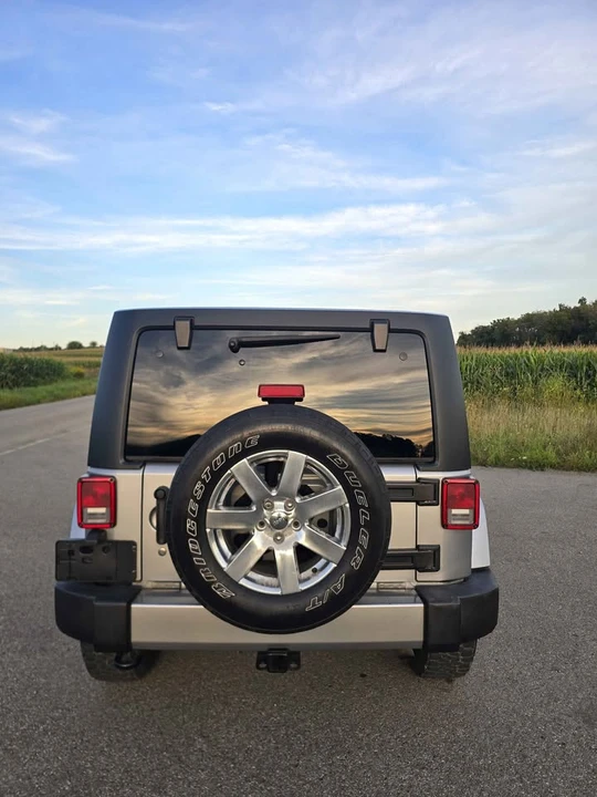 2016 Jeep JK Wrangler - Image 4 of 17